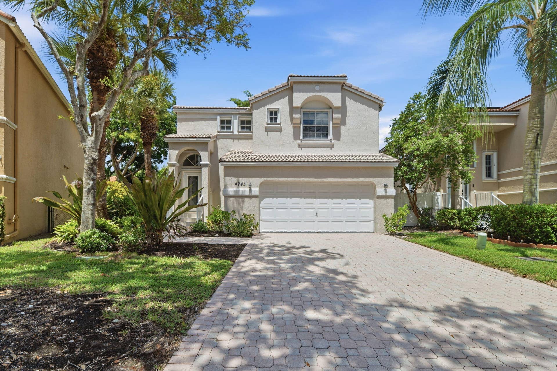 4745 NW 114th Drive, Coral Springs, FL 33076 001_ListerPros