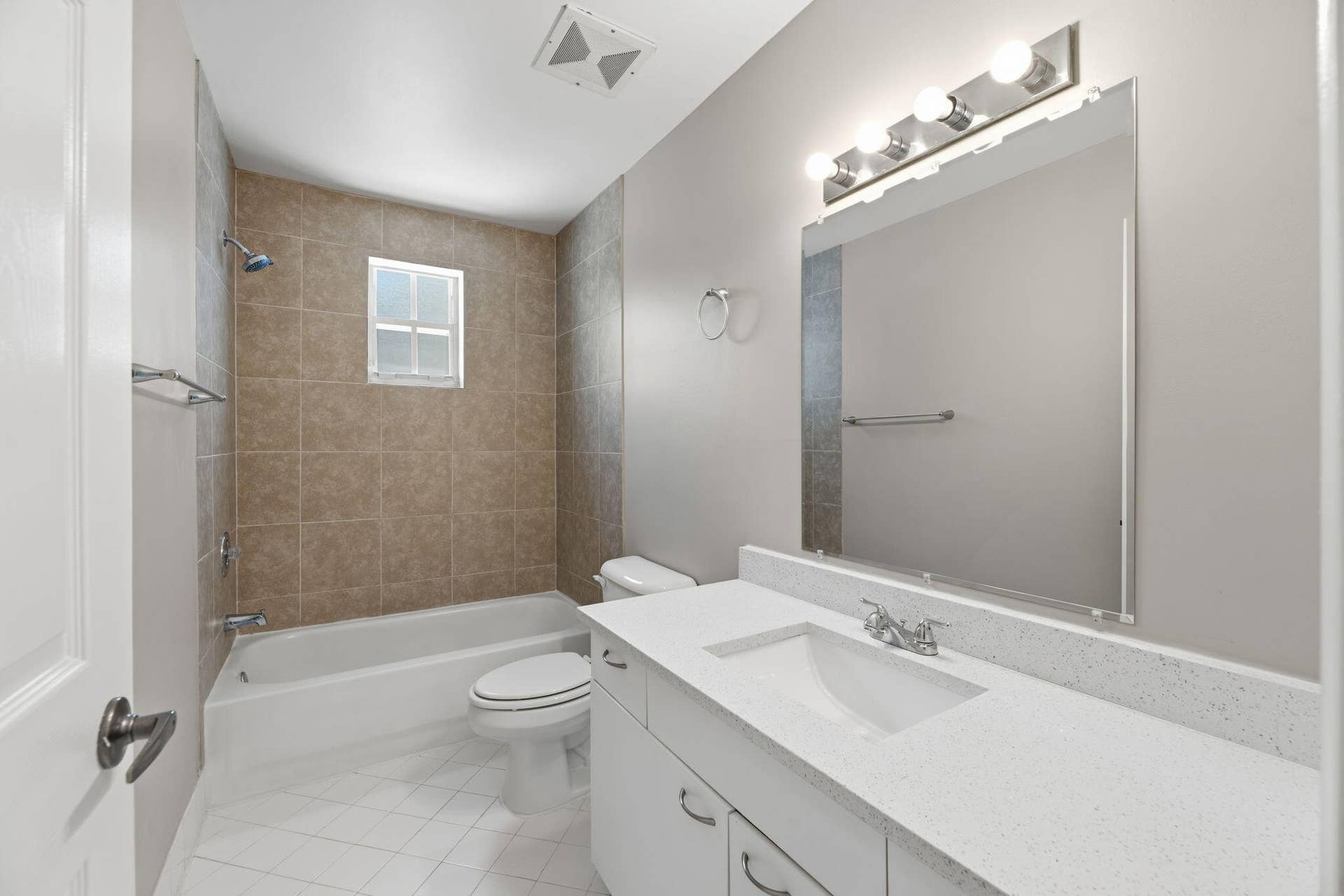 4745 NW 114th Drive, Coral Springs, FL 33076 024_ListerPros