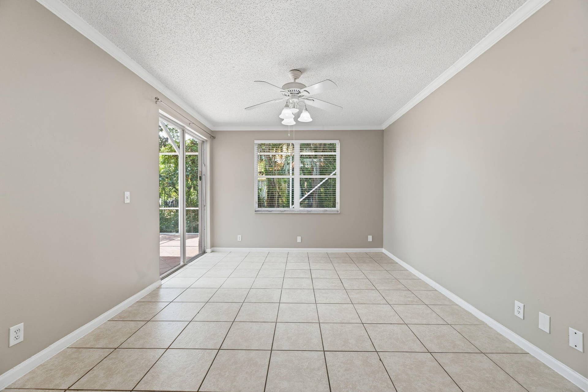 4745 NW 114th Drive, Coral Springs, FL 33076 005_ListerPros