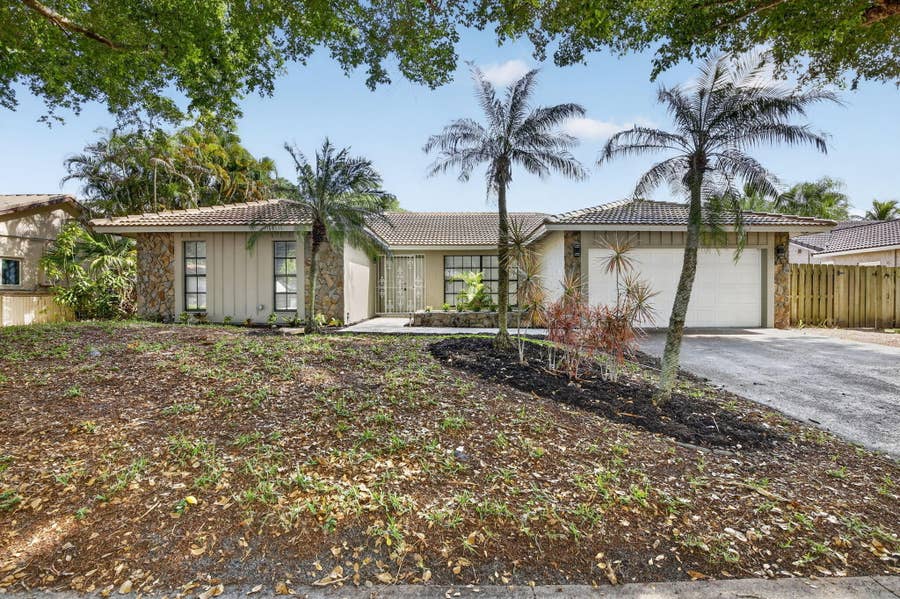 Property photo for 9820 NW 15TH Street, Plantation, FL