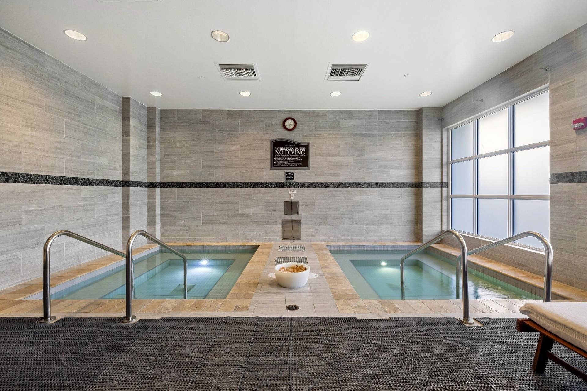 13 - Hot Tub 2