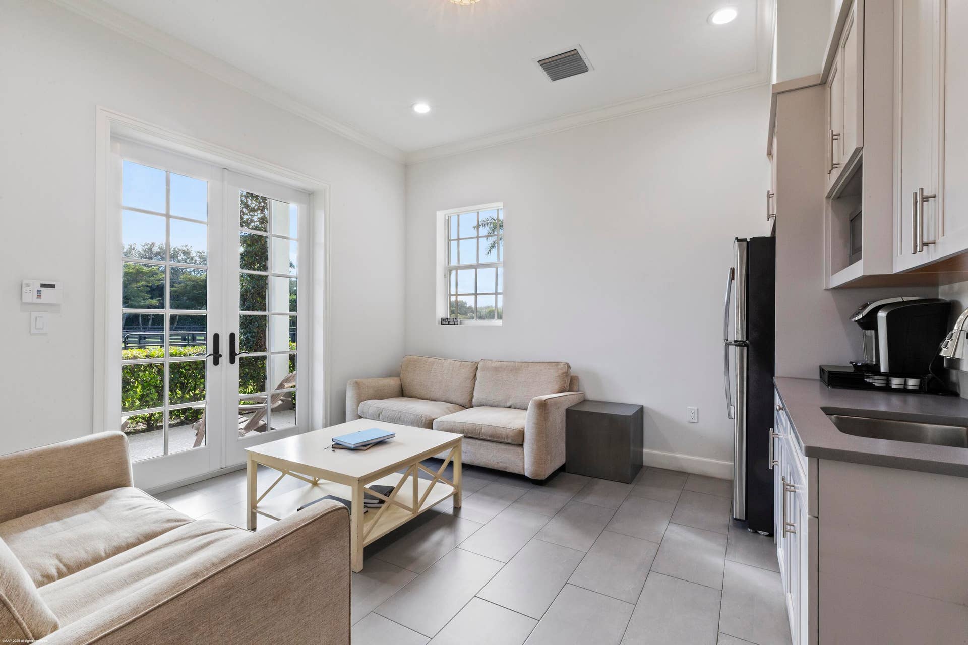 15527 Imperial Point Lane, Wellington, FL 33414 Barn Lounge