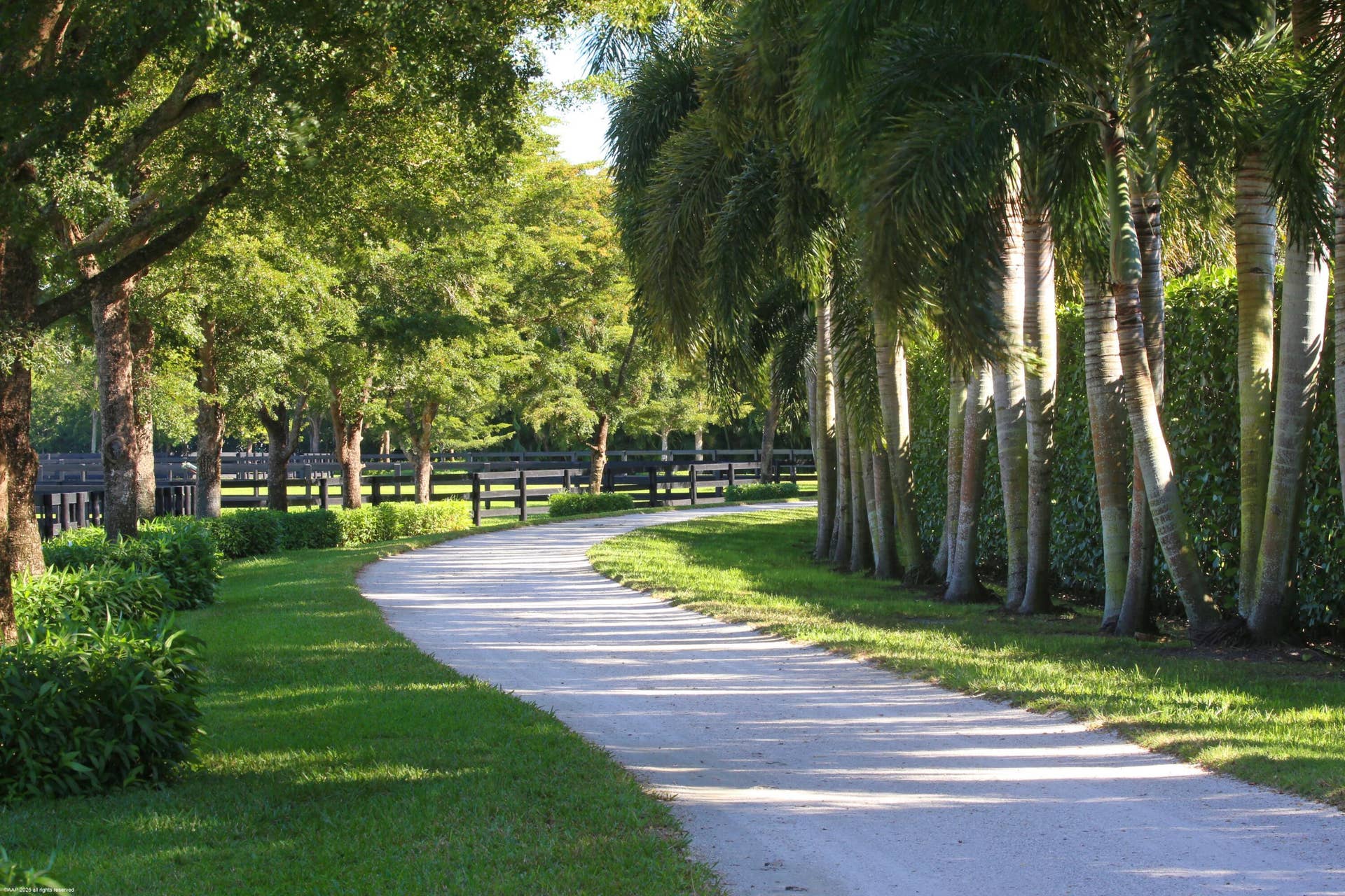 15527 Imperial Point Lane, Wellington, FL 33414 1 mile exercise track around the farm