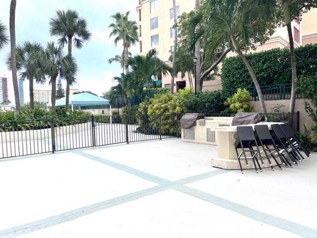 2900 NE 14th Street Causeway, #403, Pompano Beach, FL 33062 Enjoy this community BBQ close to water's edge and pool area.