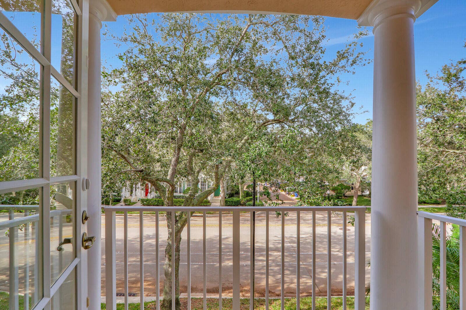 4313 PARKSIDE Drive, Jupiter, Jupiter, FL 33458 veranda off owner's suite