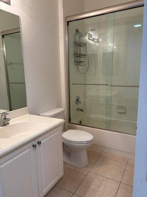 4313 PARKSIDE Drive, Jupiter, Jupiter, FL 33458 2nd Full Bathroom Upstairs