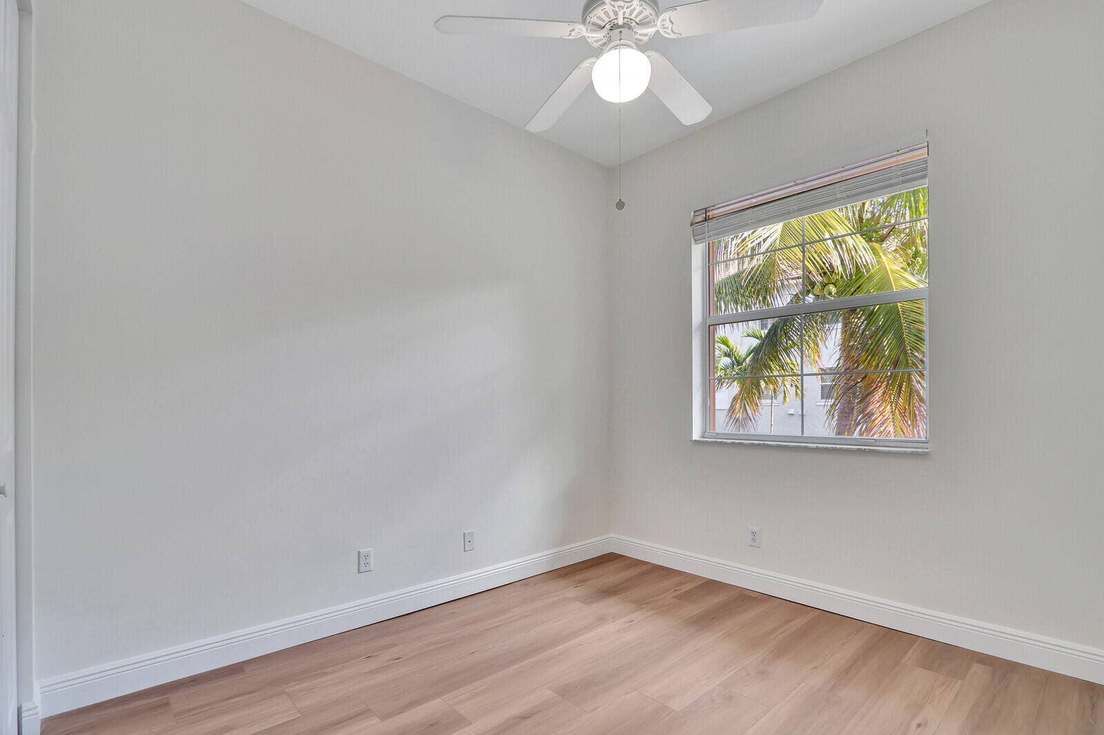 4313 PARKSIDE Drive, Jupiter, Jupiter, FL 33458 guest room 3
