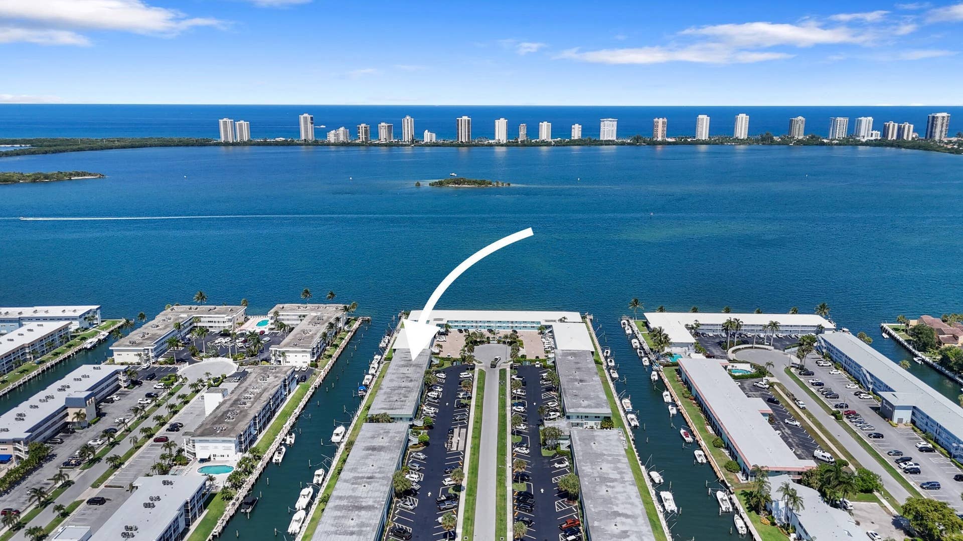 109 WETTAW Lane, #101, North Palm Beach, North Palm Beach, FL 33408 20250829194020155019000000-o