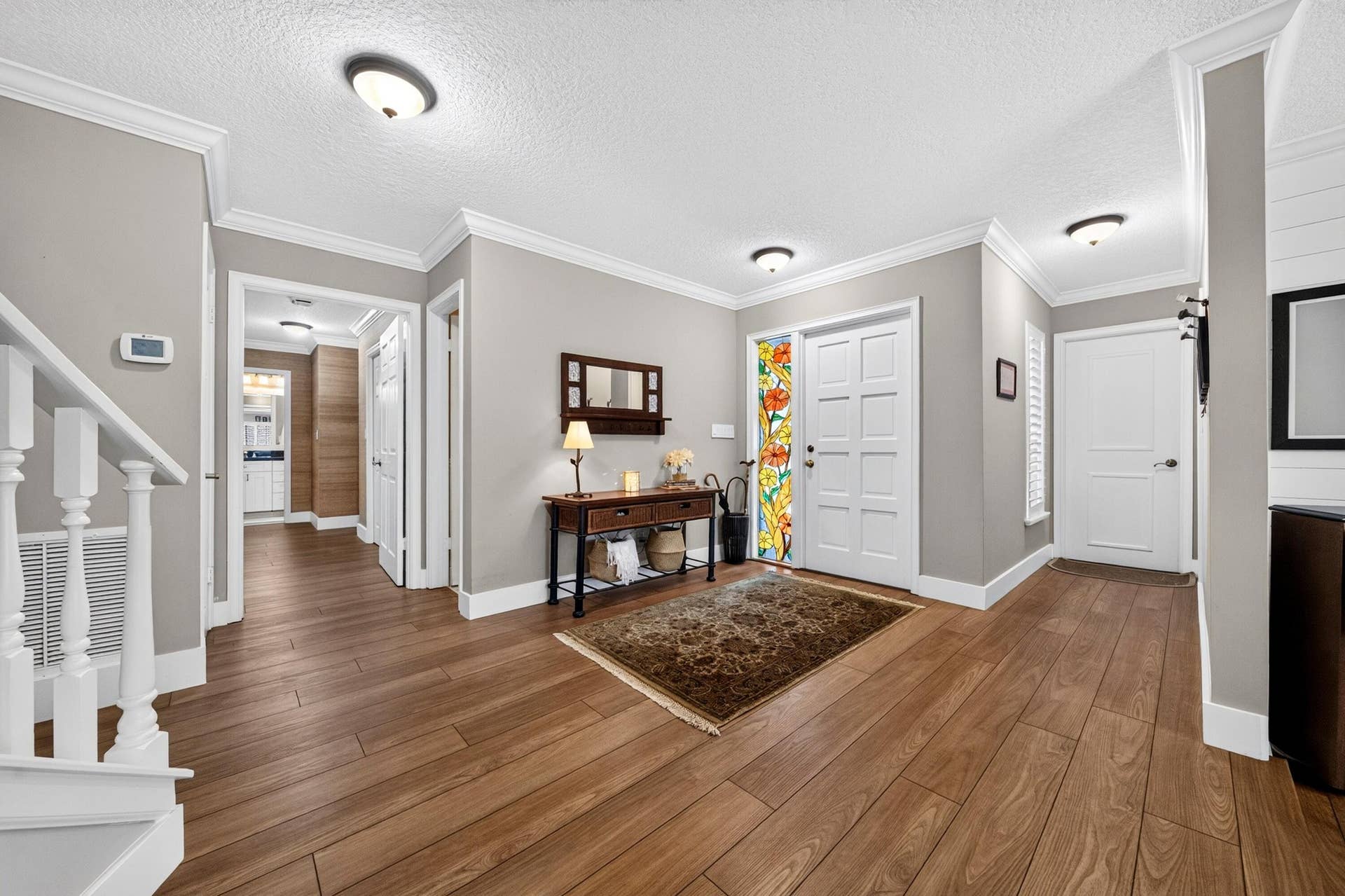 008-065-Foyer-4000x2666