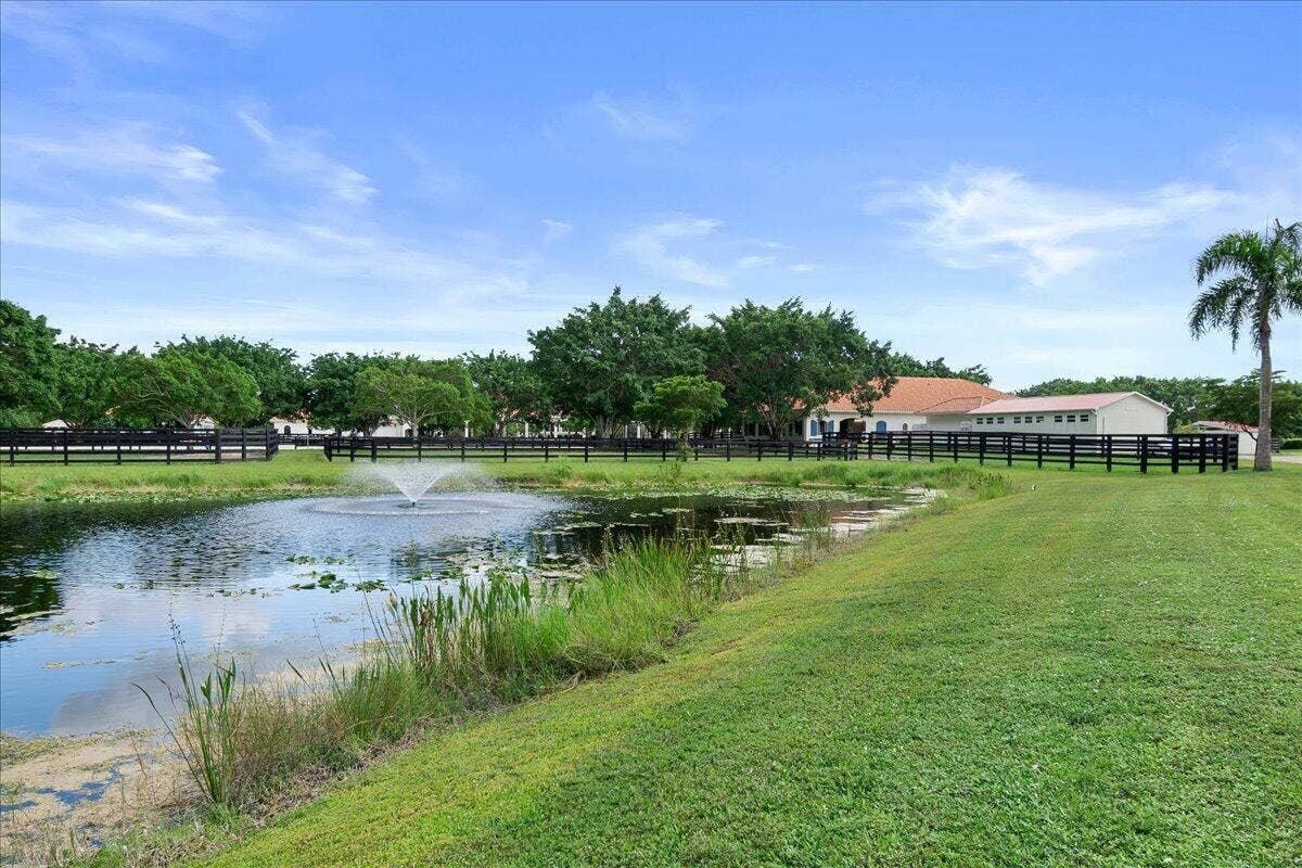 5625 140th Avenue S, Wellington, FL 33449 19-JLC_4320