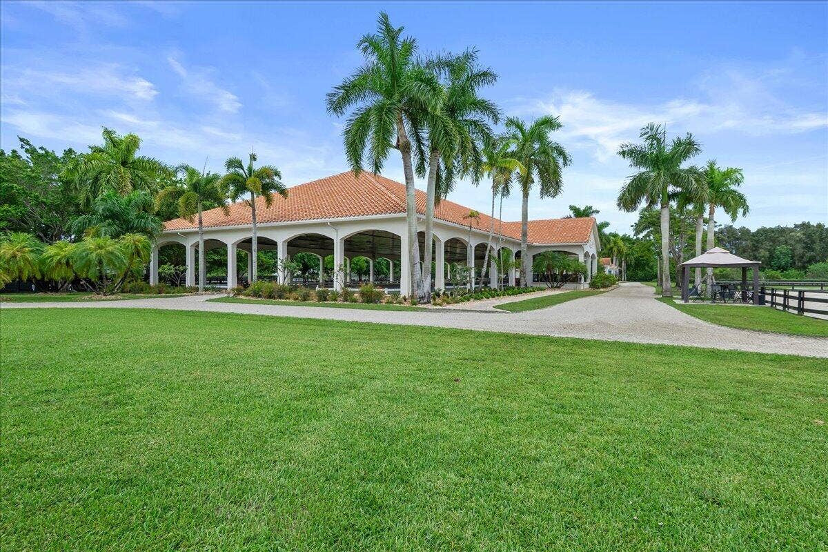 5625 140th Avenue S, Wellington, FL 33449 13-JLC_4277
