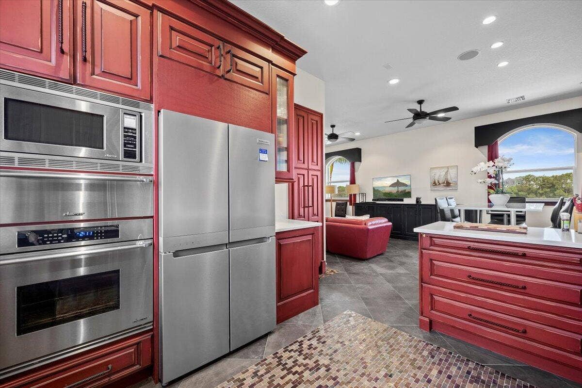 5625 140th Avenue S, Wellington, FL 33449 082-LUX_5022.jpg1
