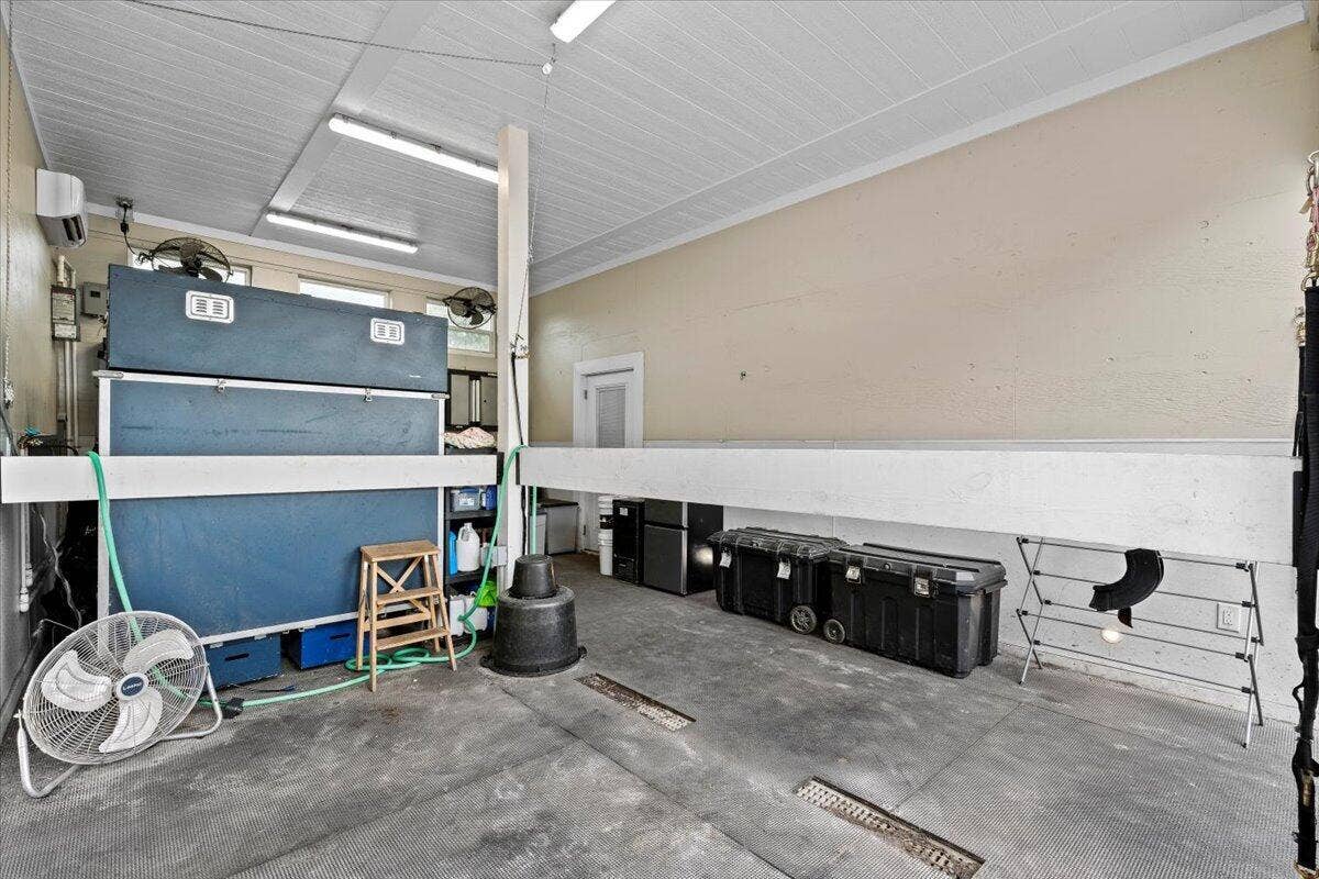 5625 140th Avenue S, Wellington, FL 33449 060-LUX_4838