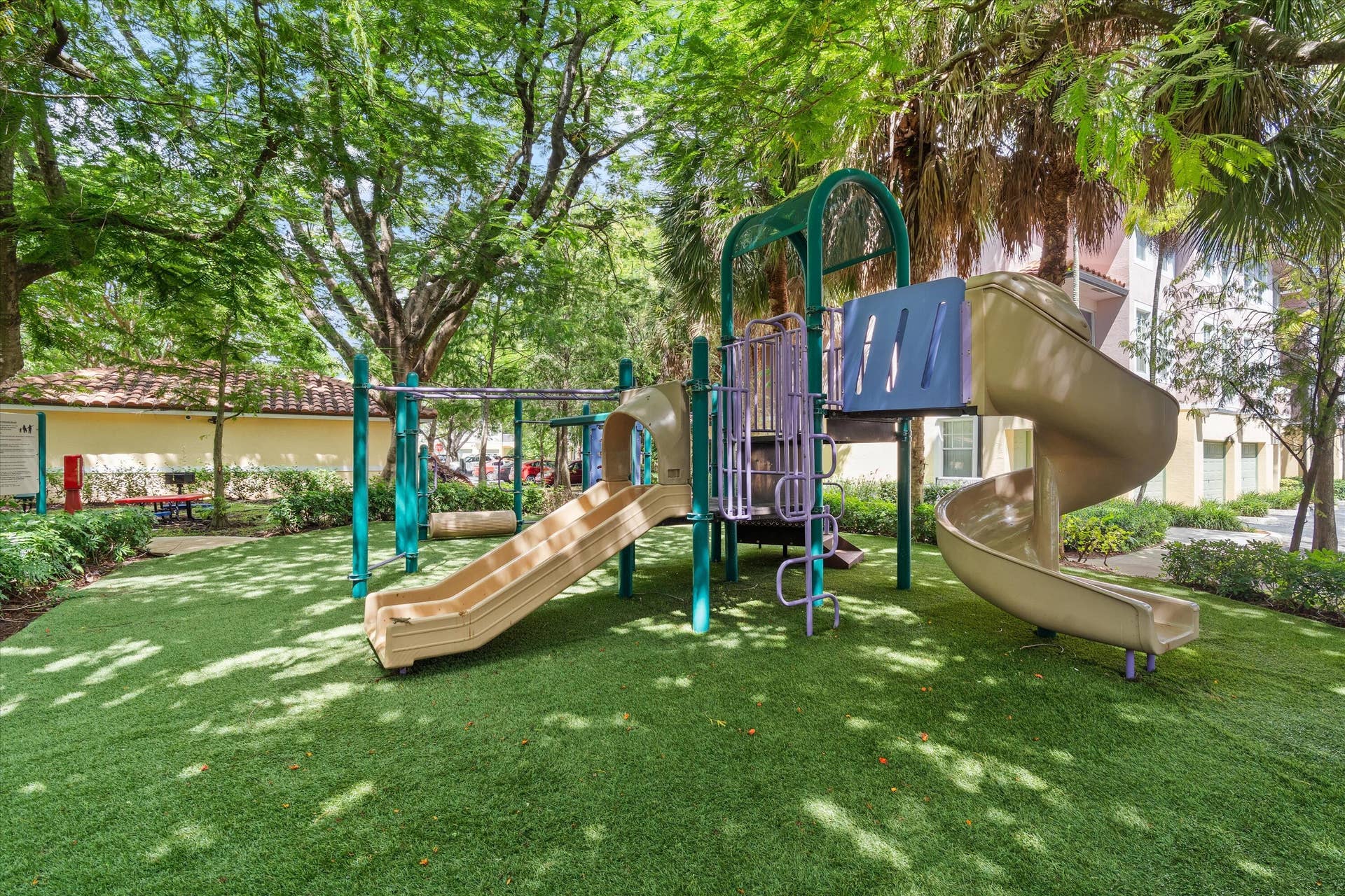 6376 W SAMPLE Road, #6376, Coral Springs, FL 33067 Playground