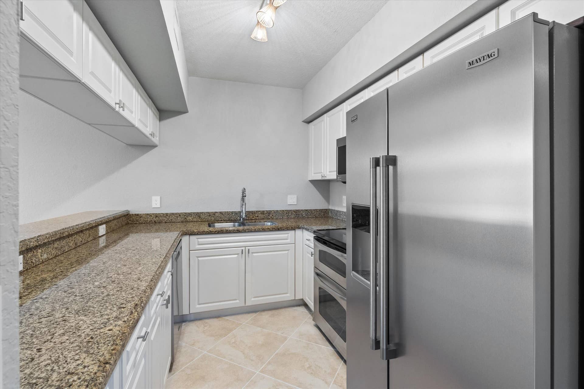6376 W SAMPLE Road, #6376, Coral Springs, FL 33067 Kitchen 2
