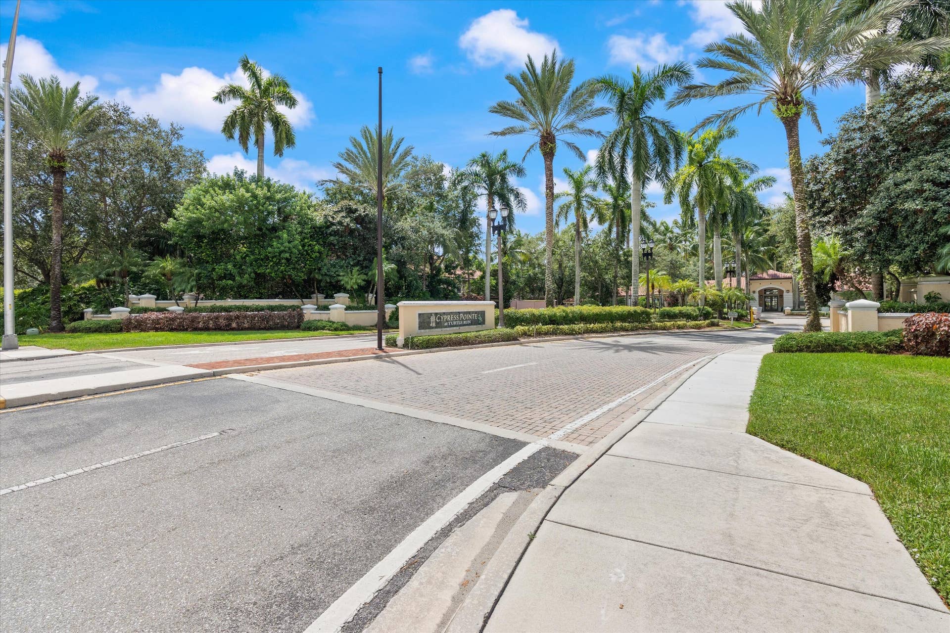 6376 W SAMPLE Road, #6376, Coral Springs, FL 33067 Community Entrance