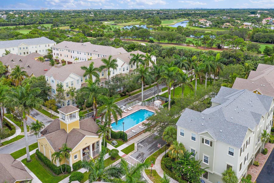 Property photo for 356 W Thatch Palm Circle, #105, Jupiter, FL