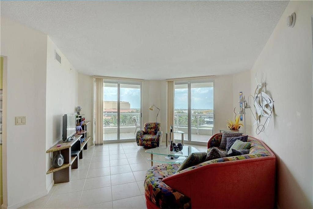 401 SW 4TH Avenue, #808, Fort Lauderdale, FL 33315 GetMedia (13)