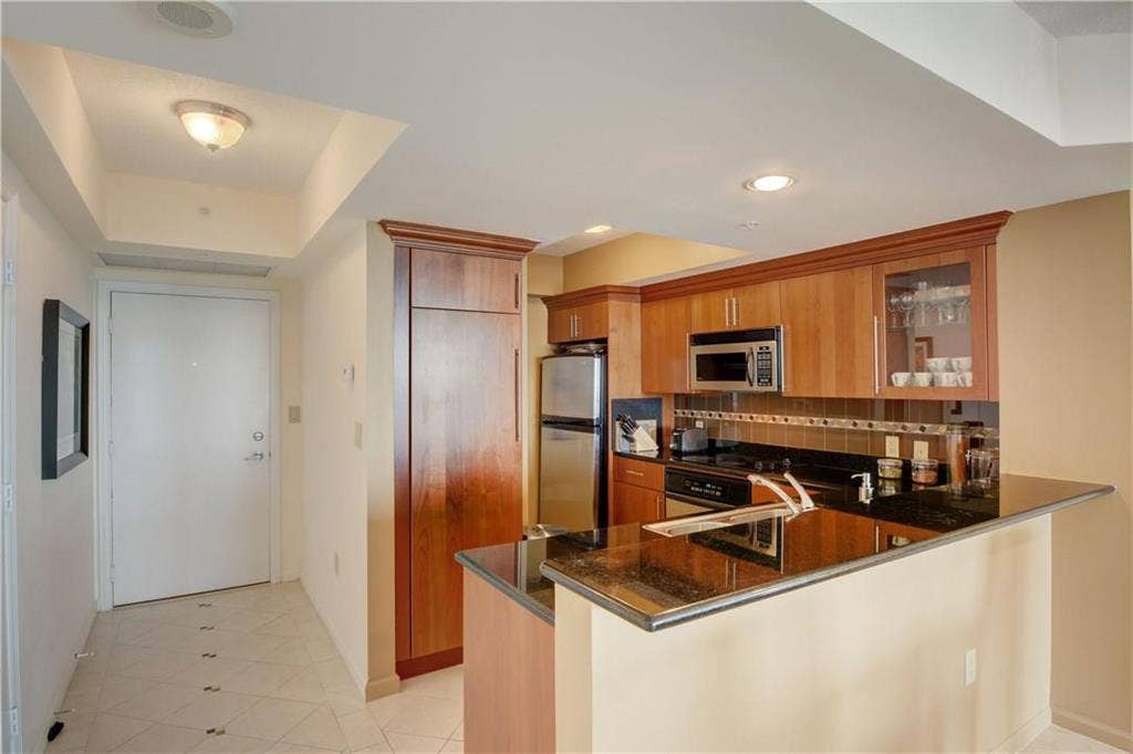 401 SW 4TH Avenue, #808, Fort Lauderdale, FL 33315 GetMedia (3)