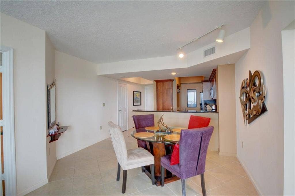401 SW 4TH Avenue, #808, Fort Lauderdale, FL 33315 GetMedia (11)