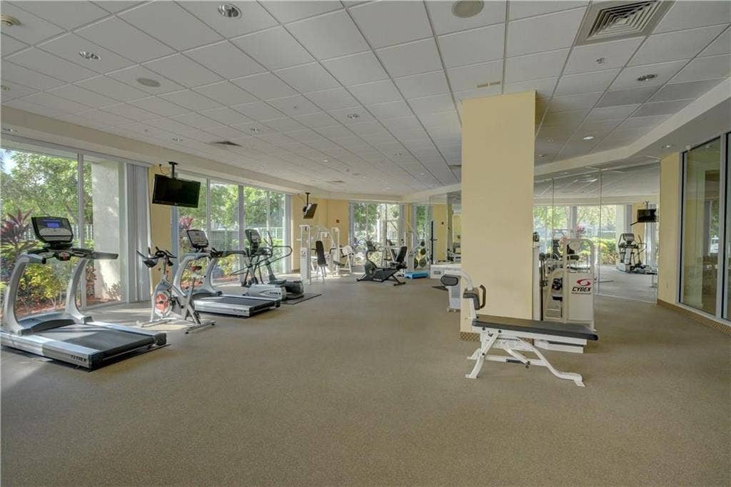 401 SW 4TH Avenue, #808, Fort Lauderdale, FL 33315 GetMedia (30)