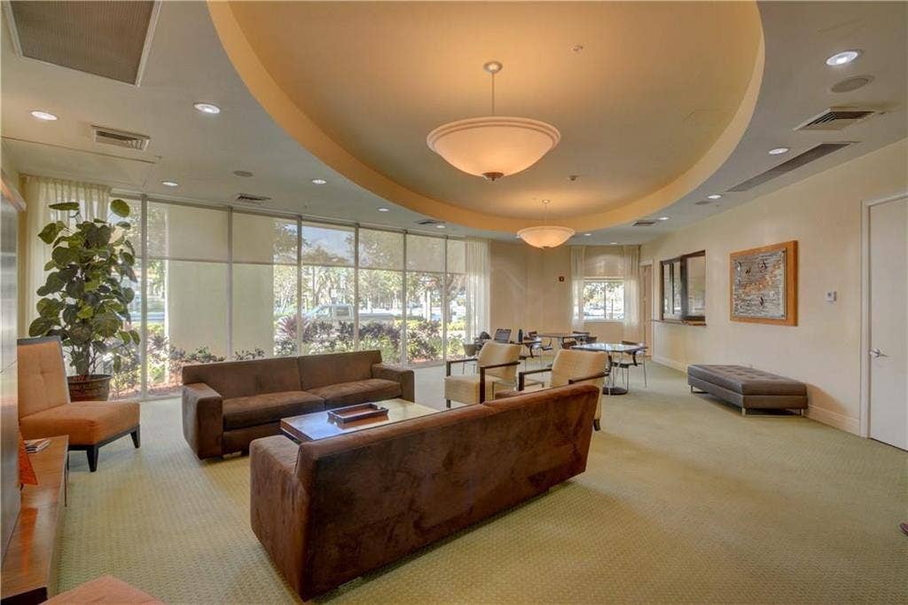401 SW 4TH Avenue, #808, Fort Lauderdale, FL 33315 GetMedia (31)