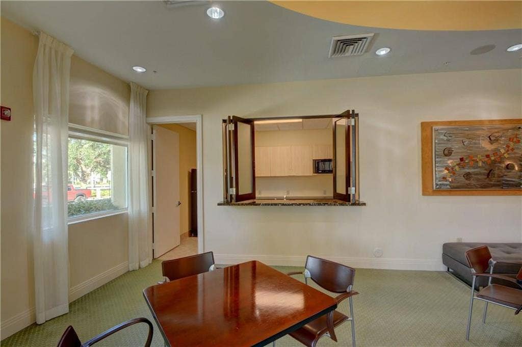 401 SW 4TH Avenue, #808, Fort Lauderdale, FL 33315 GetMedia (32)