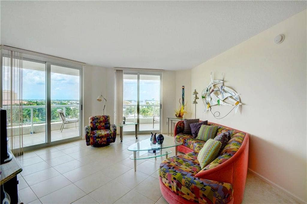 401 SW 4TH Avenue, #808, Fort Lauderdale, FL 33315 GetMedia (12)