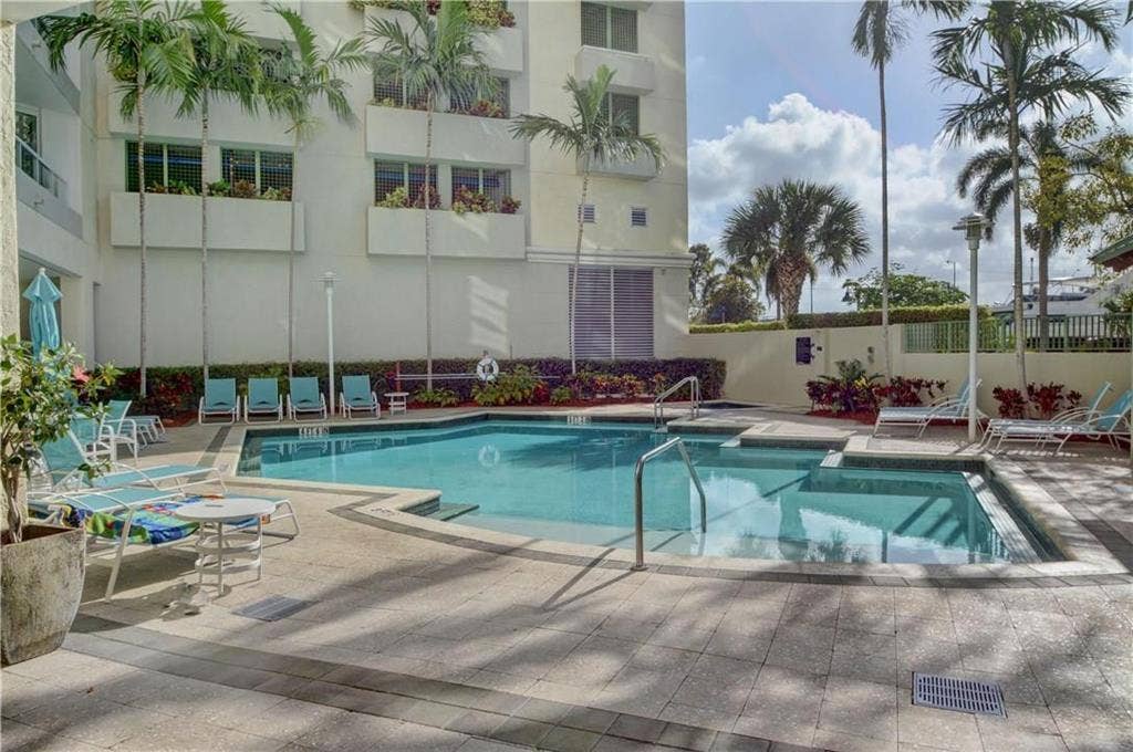 401 SW 4TH Avenue, #808, Fort Lauderdale, FL 33315 GetMedia (26)