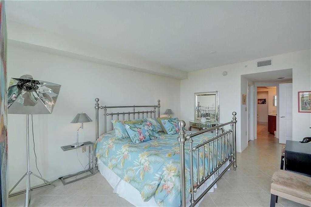401 SW 4TH Avenue, #808, Fort Lauderdale, FL 33315 GetMedia (7)