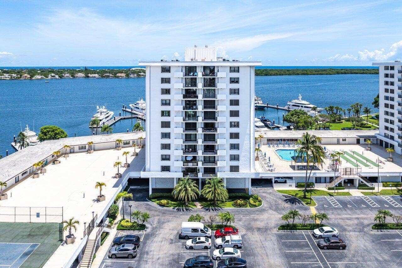 1208 Marine Way, #506, North Palm Beach, FL 33408 026-1208MarineWay-506-NorthPalmBeach-FL-