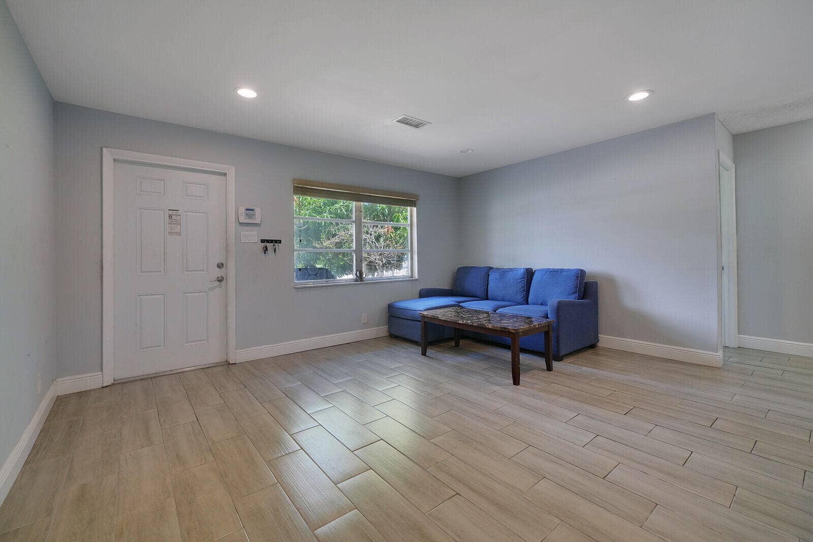 1060 NW 49th Court, Deerfield Beach, FL 33064 Living Room