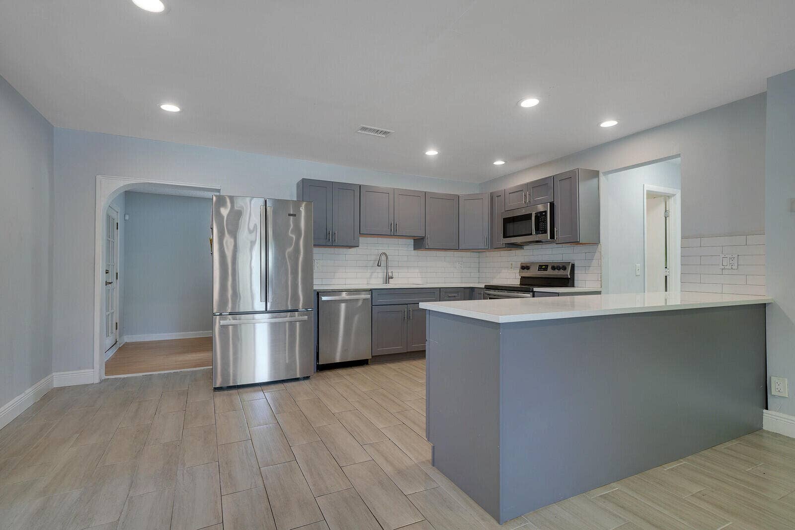1060 NW 49th Court, Deerfield Beach, FL 33064 Kitchen
