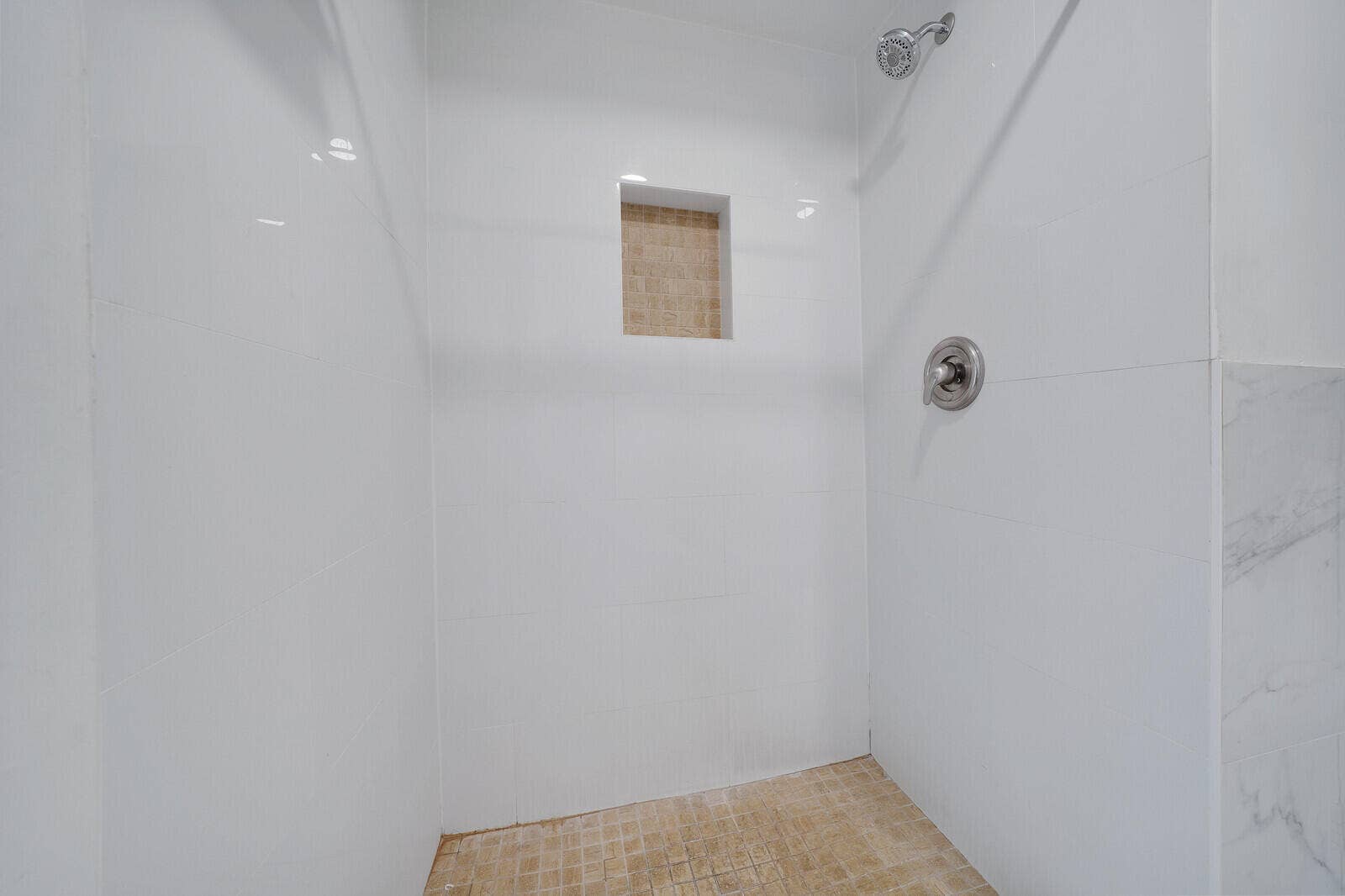 1060 NW 49th Court, Deerfield Beach, FL 33064 Walk in Closet