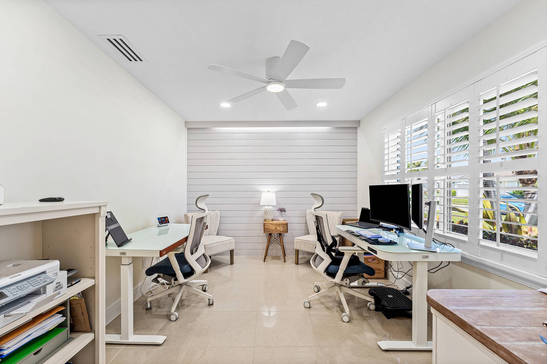011-140ArrowheadCircle-Jupiter-FL-33458-