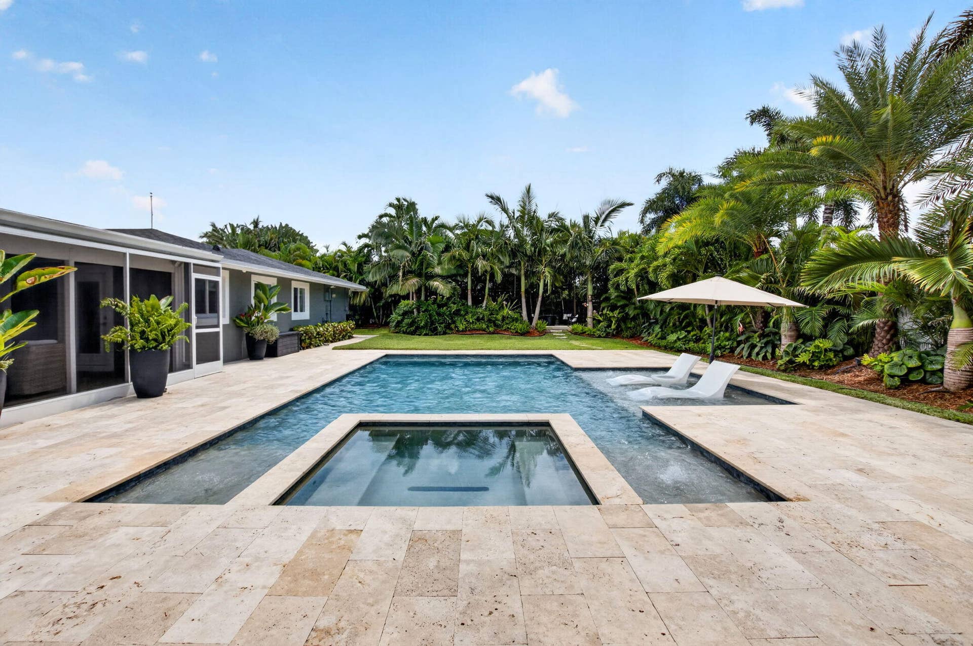 916 SW 36TH Court, Boynton Beach, FL 33435 52-web-or-mls-DSC_0860