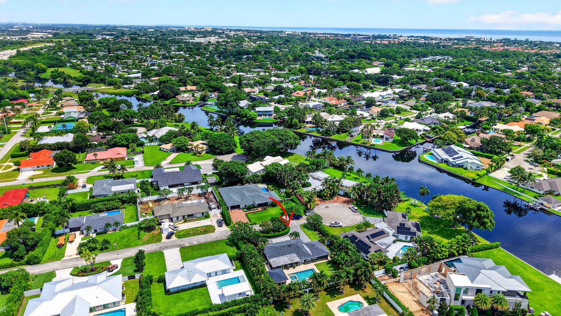 916 SW 36TH Court, Boynton Beach, FL 33435 76-web-or-mls-DJI_20260902122425_0873_D