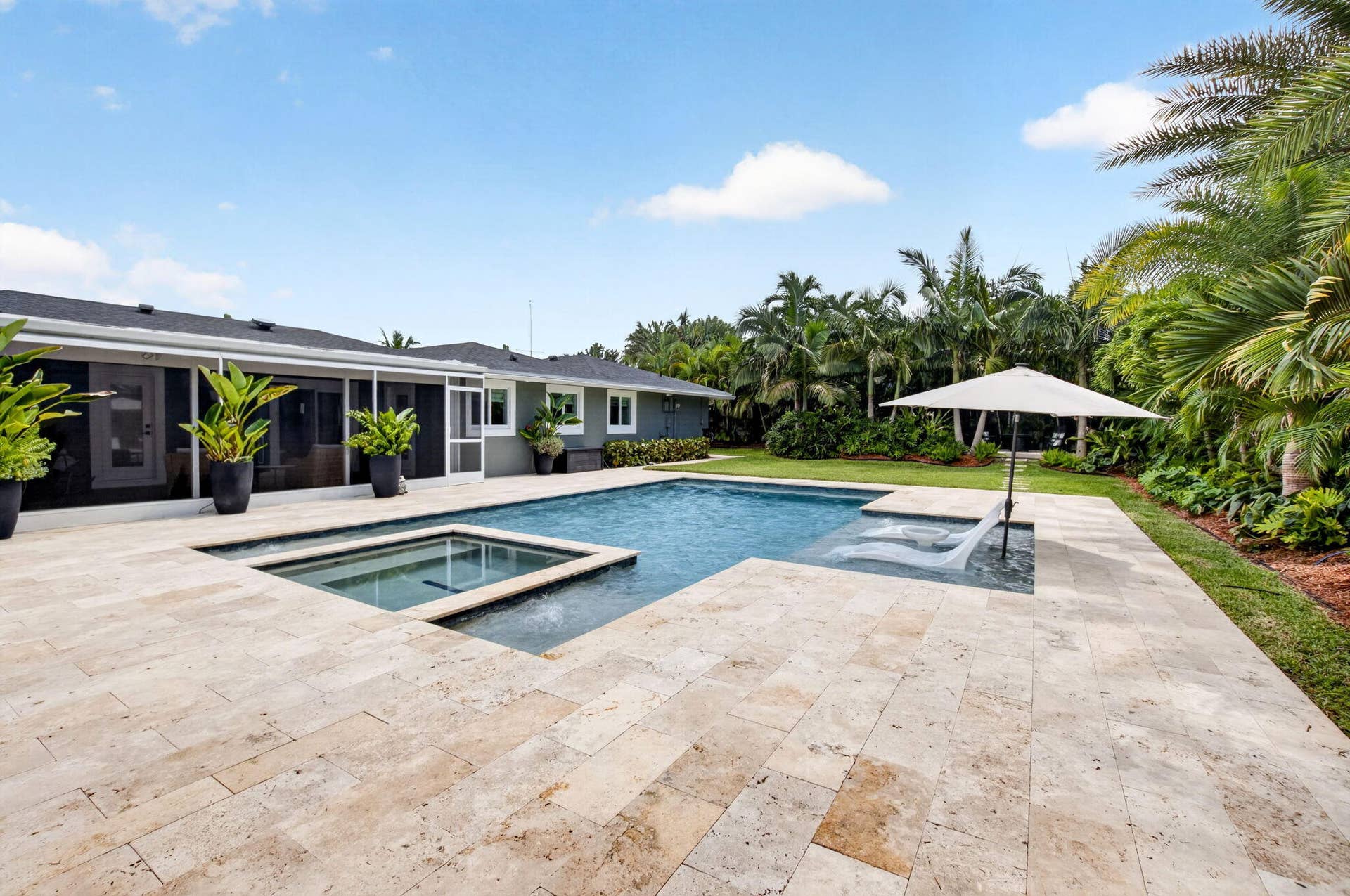 916 SW 36TH Court, Boynton Beach, FL 33435 51-web-or-mls-DSC_0854