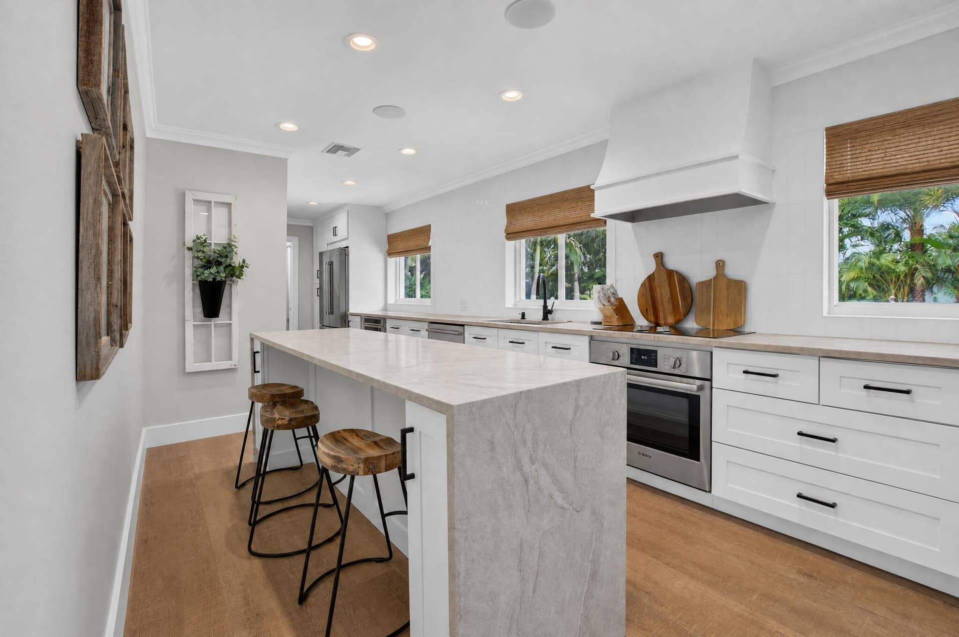 916 SW 36TH Court, Boynton Beach, FL 33435 24-web-or-mls-DSC_0755