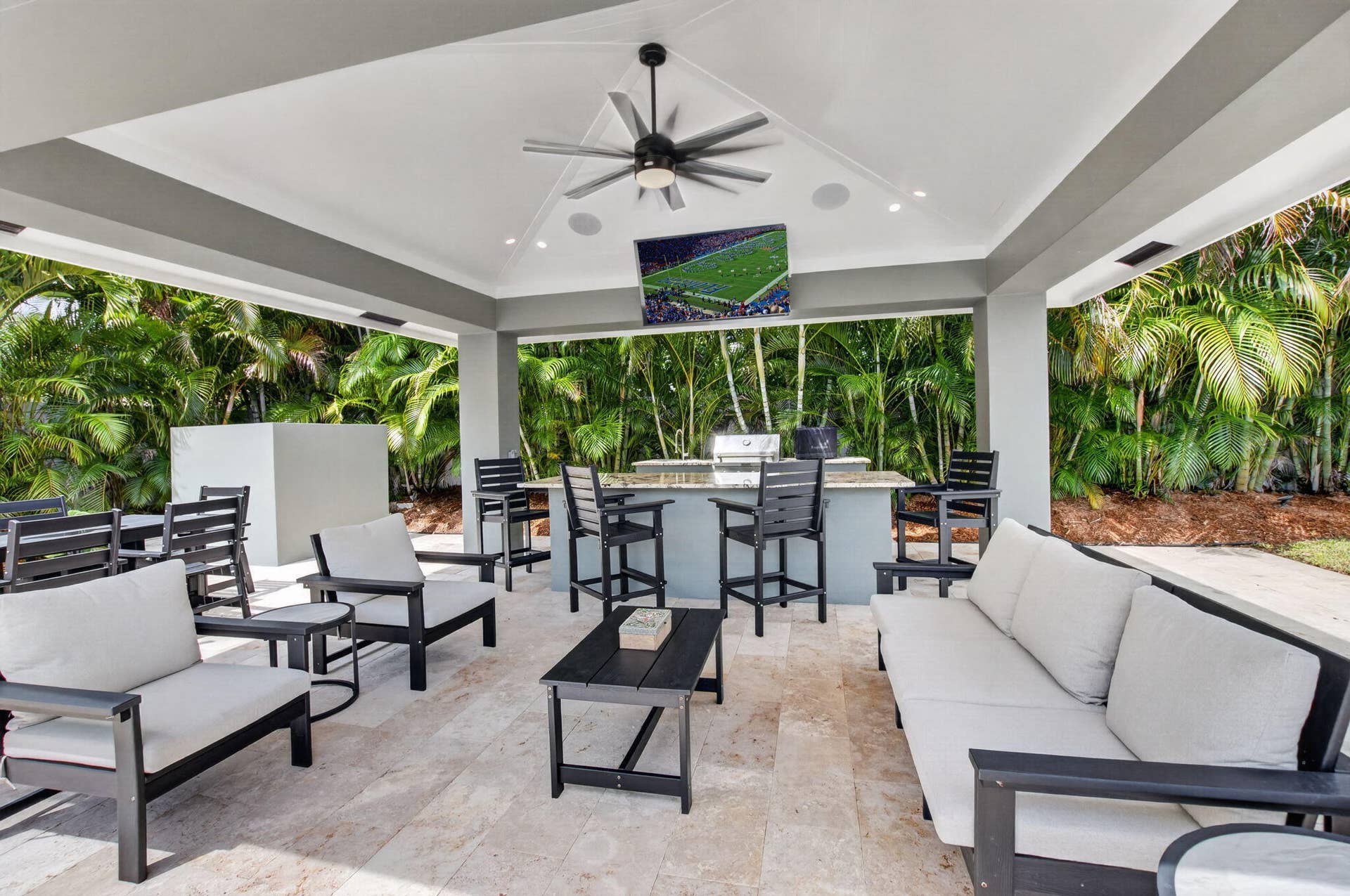 916 SW 36TH Court, Boynton Beach, FL 33435 62-web-or-mls-DSC_0529