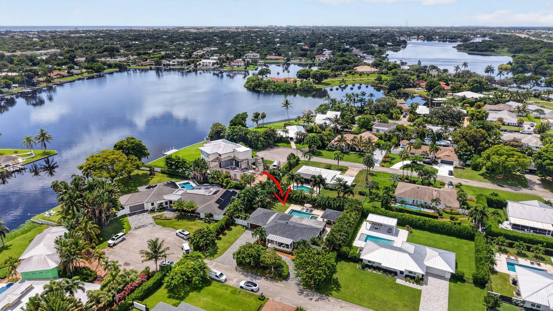 916 SW 36TH Court, Boynton Beach, FL 33435 71-web-or-mls-DJI_20260902122338_0841_D