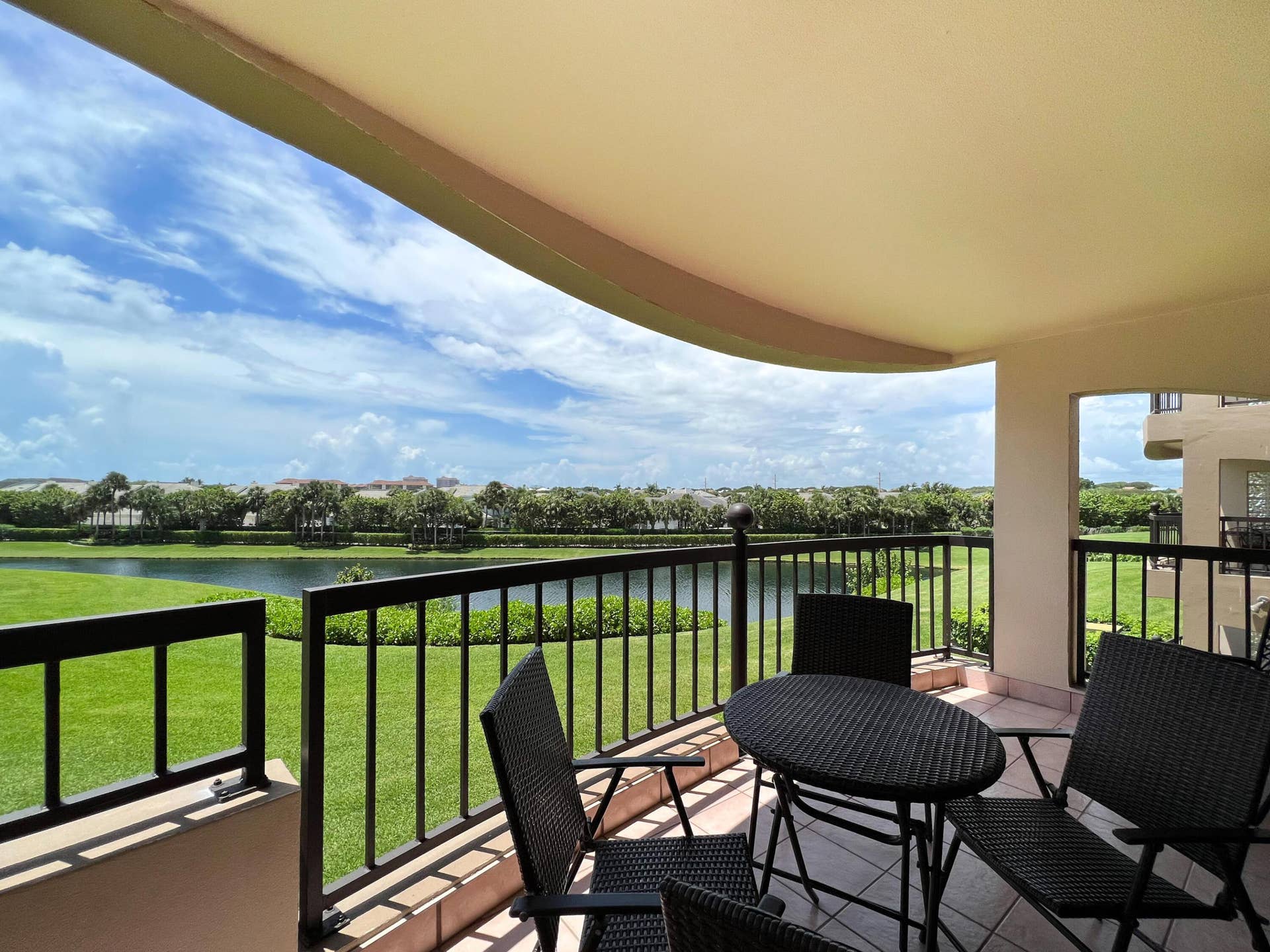 301 Ocean Bluffs Boulevard, #202, Jupiter, FL 33477 IMG_7717