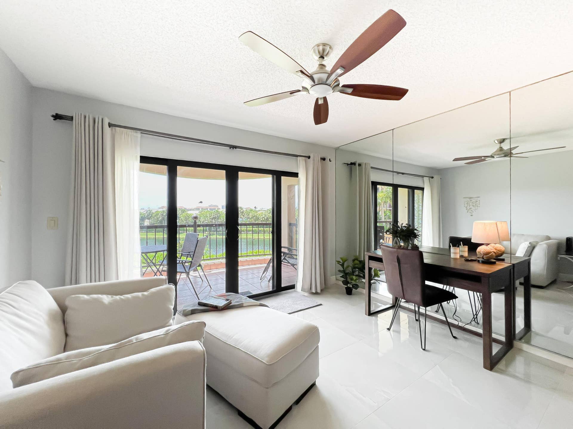 301 Ocean Bluffs Boulevard, #202, Jupiter, FL 33477 IMG_7710