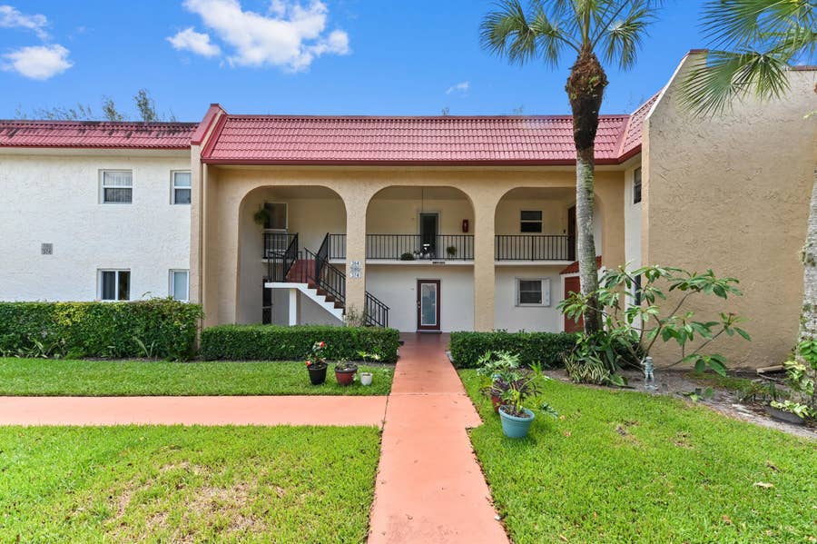 Property photo for 368 Lake Frances Drive, #368, West Palm Beach, FL