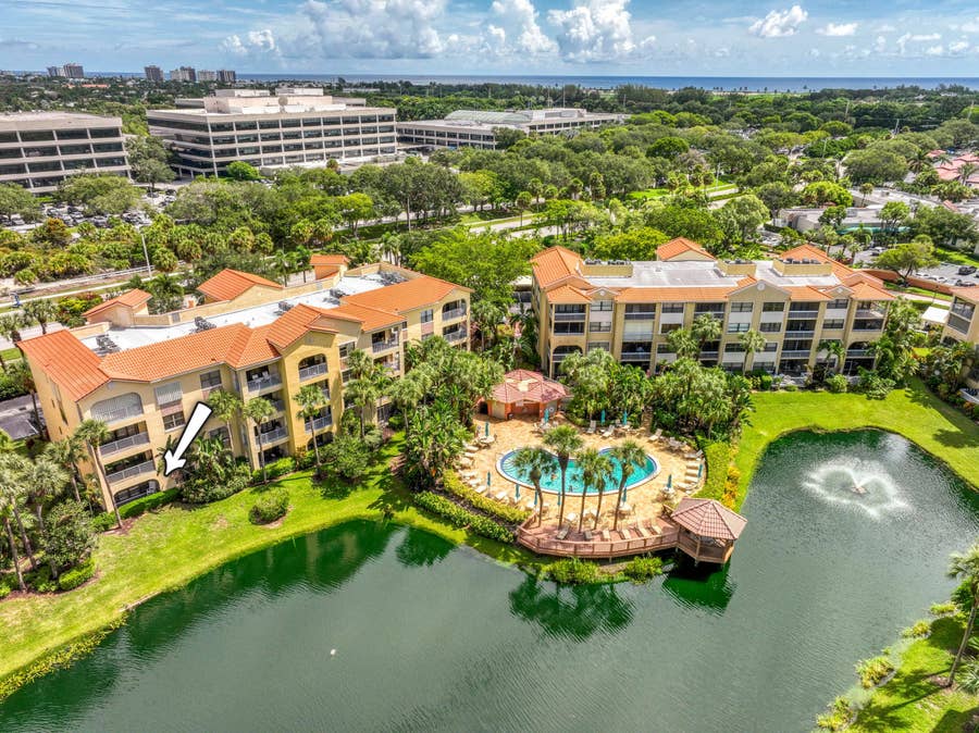 Property photo for 800 Uno Lago Drive, #105, Juno Beach, FL