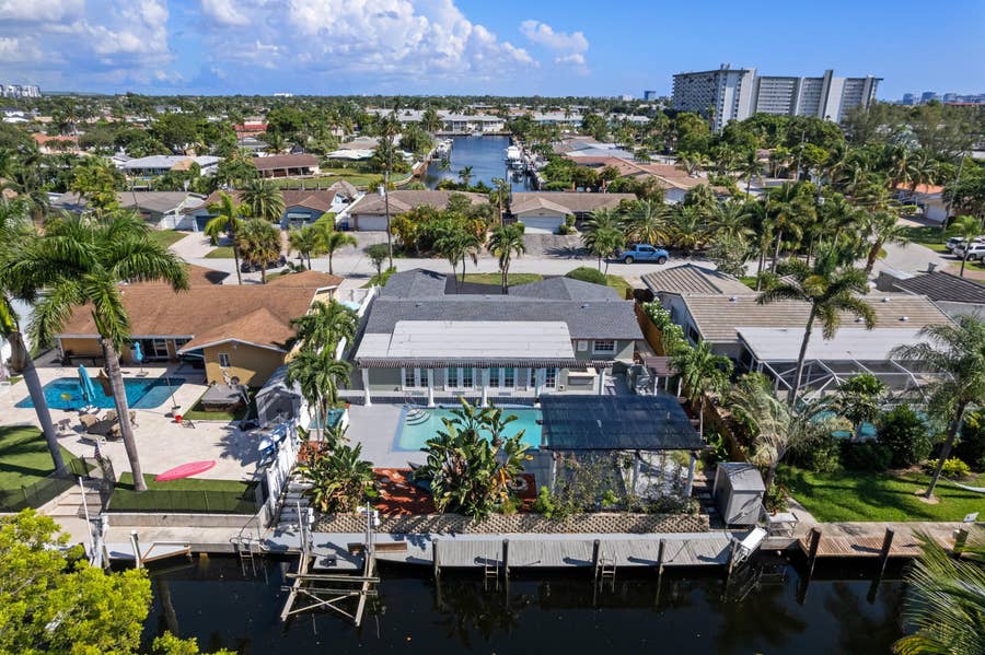 Property photo for 930 SE 10TH Court, Pompano Beach, FL