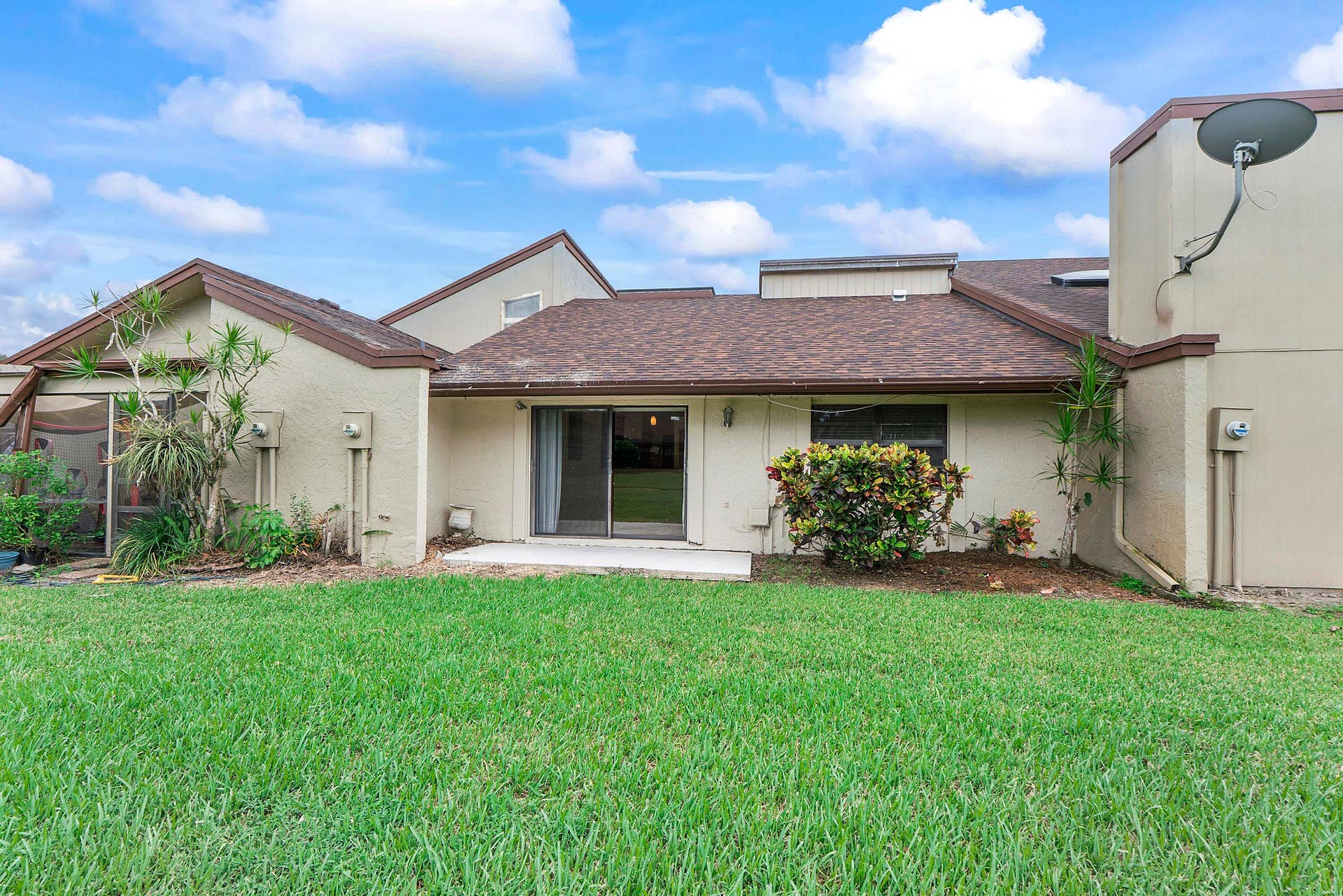 22686 Vistawood Way_037