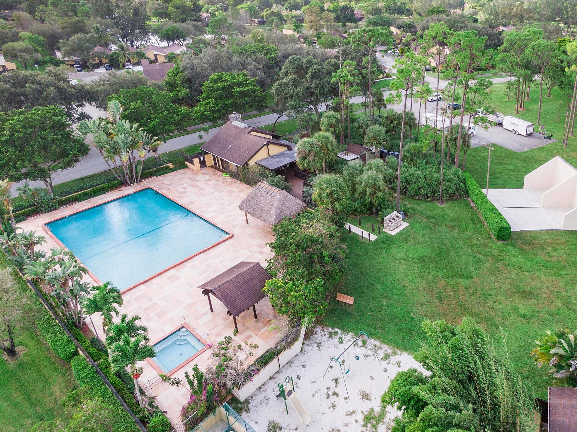 22586 Vistawood Way_04