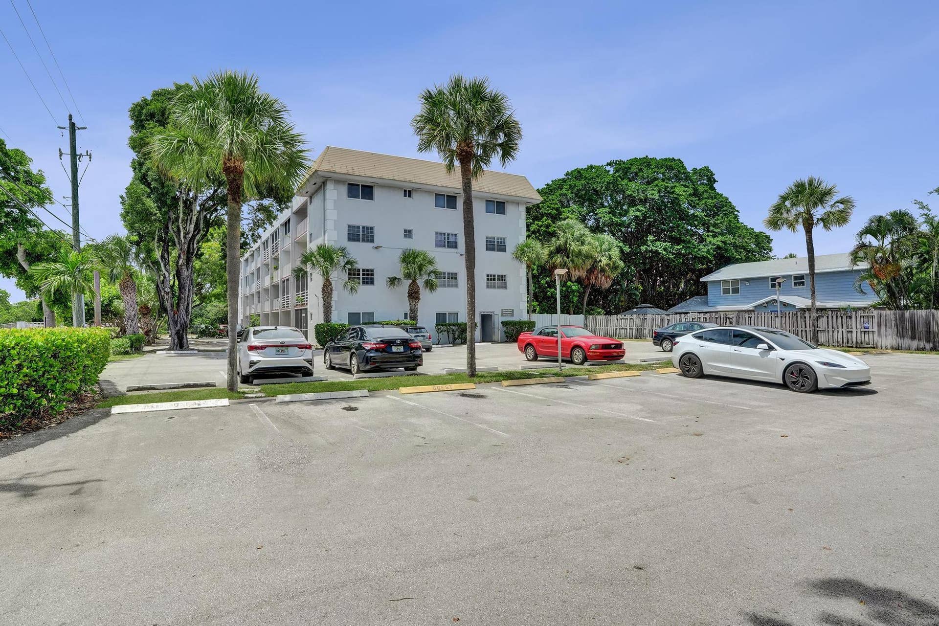 1407 NE 56TH Street, #309, Fort Lauderdale, FL 33334 DSC09929