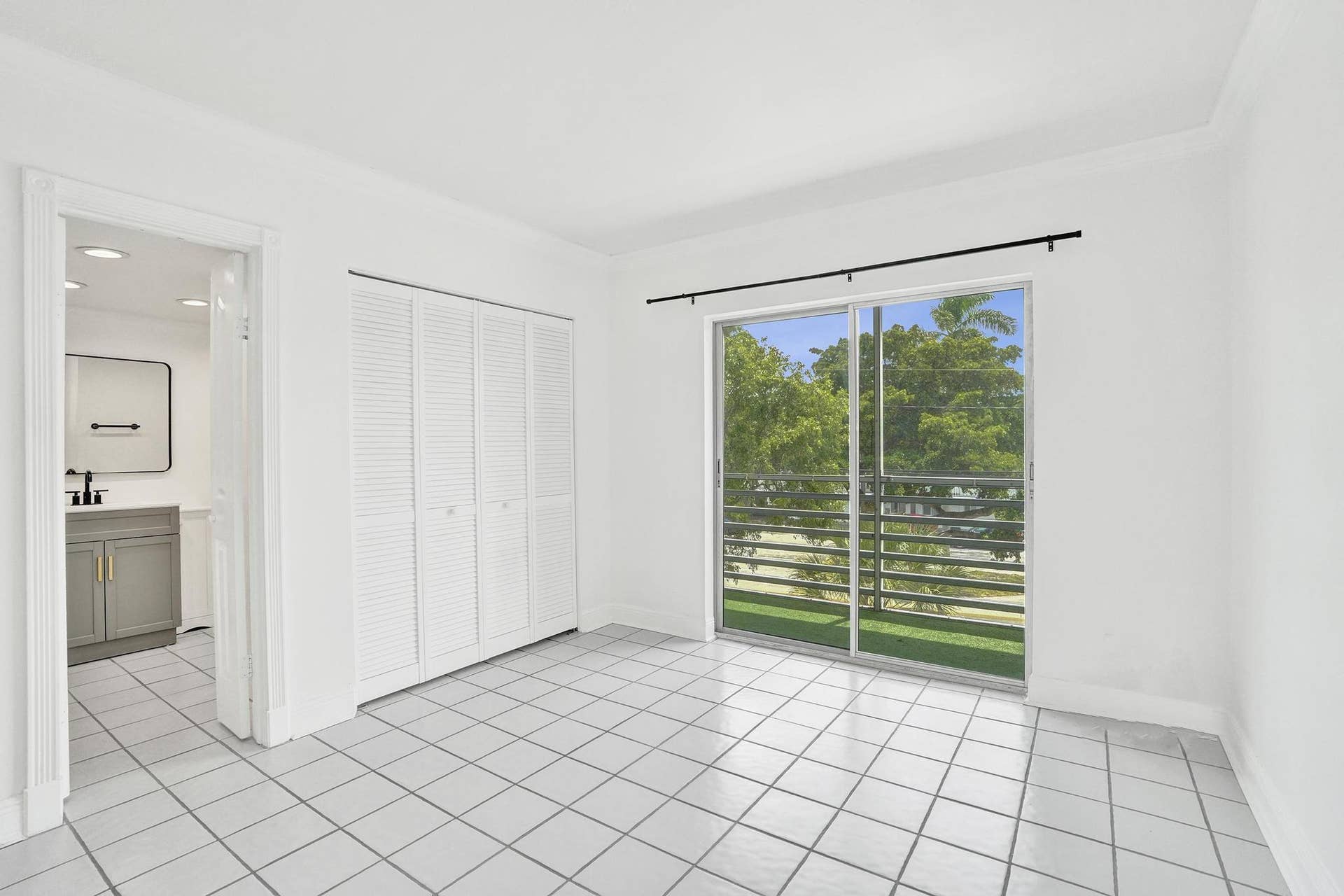 1407 NE 56TH Street, #309, Fort Lauderdale, FL 33334 DSC09860
